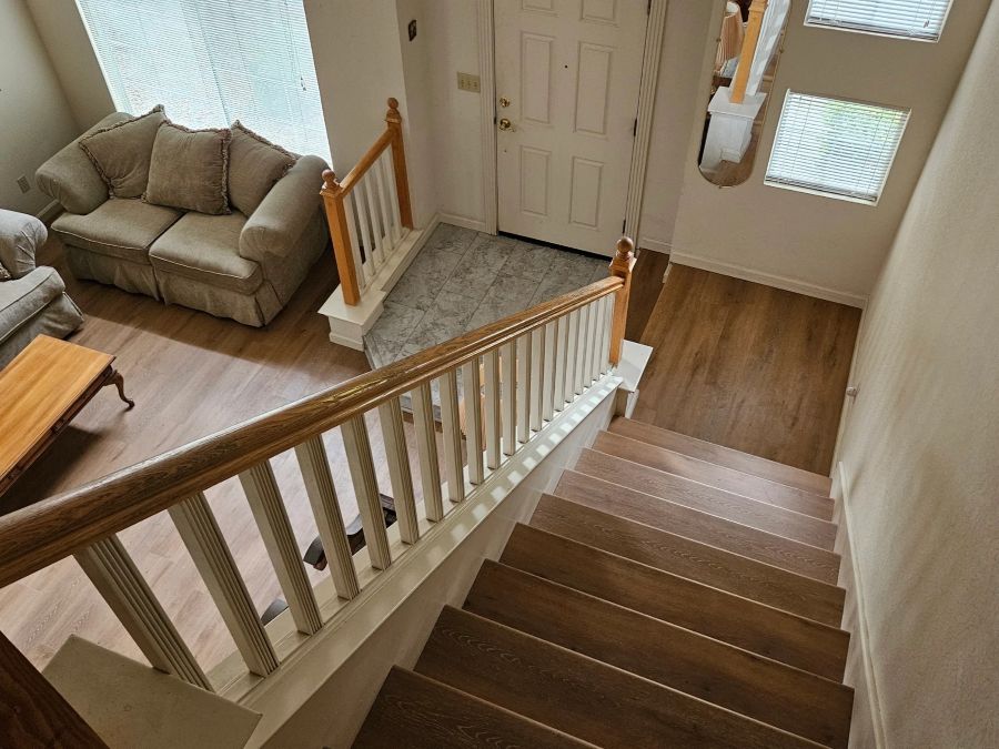 Staircase to Entry Way